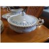 Image 2 : Memory lane by royal Albert eight dinner plates eight lunch plates eight bread and butter plates gra