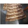 Image 2 : FUR COAT