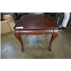 Image 2 : VINTAGE BENTWOOD CHAIR AND MODERN ENDTABLE