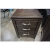 Image 7 : MODERN PINE 8 DRAWER DRESSER WITH MIRROR AND 3 DRAWER NIGHTSTAND