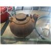 Image 2 : KITCHEN AID ENAMEL DUTCH OVEN AND CAST IRON KETTLE