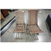 Image 1 : 2 WOOD FOLDING DECK CHAIRS