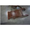Image 7 : 2 WOOD FOLDING DECK CHAIRS