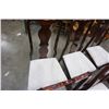 Image 8 : 6 MODERN DINING CHAIRS