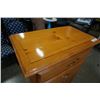 Image 5 : PINE 5 DRAWER CHEST OF DRAWERS