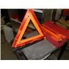 Image 1 : Reflective Roadside Triangles