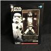 Image 1 : CLASSIC STAR WARS SERIES "STORM TROOPER" 1/7 SCALE PRE-PAINTED SOFT VINYL MODEL KIT