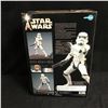 Image 2 : CLASSIC STAR WARS SERIES "STORM TROOPER" 1/7 SCALE PRE-PAINTED SOFT VINYL MODEL KIT