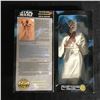 Image 2 : STAR WARS "TUSKEN RAIDER" ACTION FIGURE