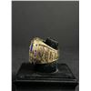 Image 3 : LOS ANGELES LAKERS 2020 "JAMES" CHAMPIONSHIP REPLICA RING "KOBE THIS IS FOR YOU"