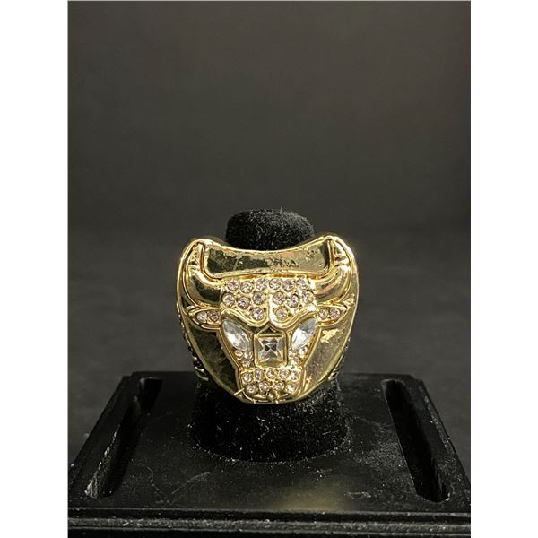 CHICAGO BULLS N.B.A 1997 "JORDAN" CHAMPIONSHIP REPLICA RING