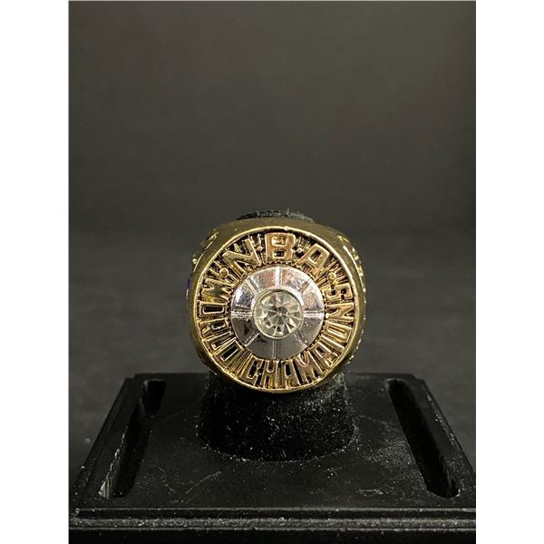 BOSTON CELTICS N.B.A 1976 "HAVLICEK" CHAMPIONSHIP REPLICA RING