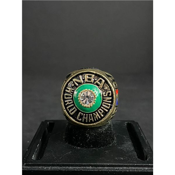 BOSTON CELTICS N.B.A 1981 "BIRD" CHAMPIONSHIP REPLICA RING
