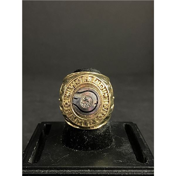 BOSTON CELTICS N.B.A 1968 CHAMPIONSHIP REPLICA RING