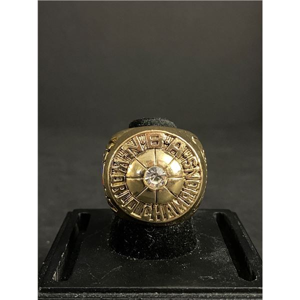 GOLDEN STATE WARRIORS N.B.A 1975 "BARRY" CHAMPIONSHIP REPLICA RING