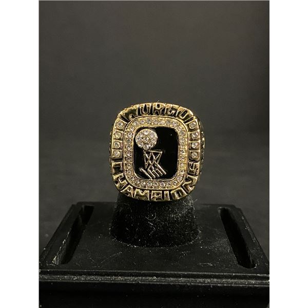 MIAMI HEAT N.B.A 2006 "PEREZ" CHAMPIONSHIP REPLICA RING