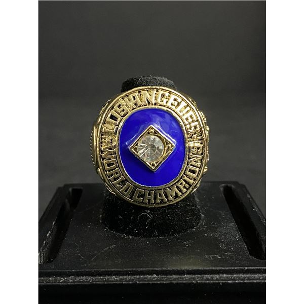 LOS ANGELES DODGERS M.L.B 1965 CHAMPIONSHIP REPLICA RING