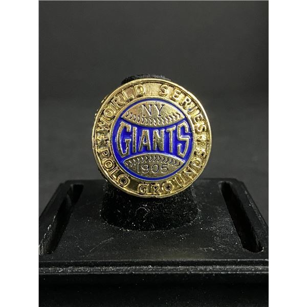 NEW YORK GIANTS M.L.B "JOHN MCGRAW" 1905 CHAMPIONSHIP REPLICA RING