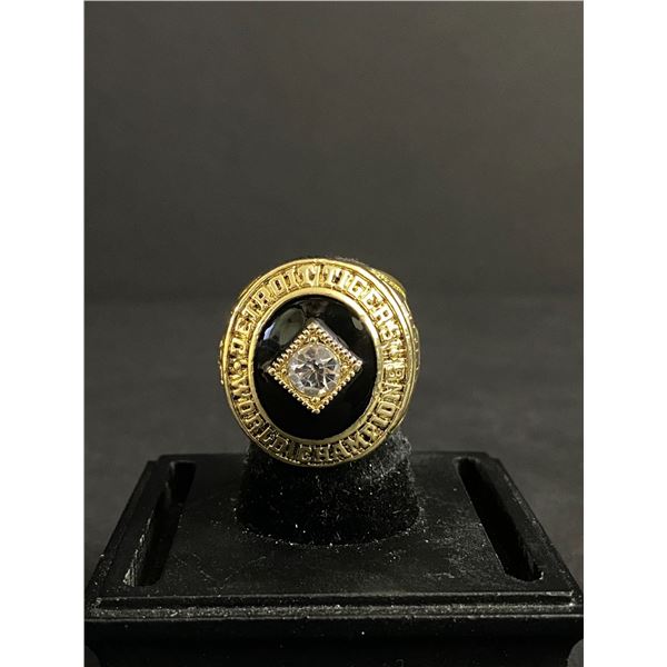 DETROIT TIGERS M.L.B 1968 "KALINE" CHAMPIONSHIP REPLICA RING