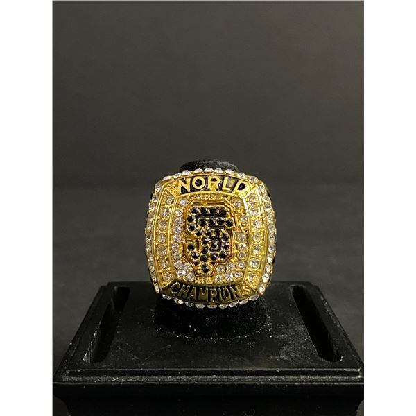 SAN FRANCISCO GIANTS M.L.B 2012 "POSEY" CHAMPIONSHIP REPLICA RING