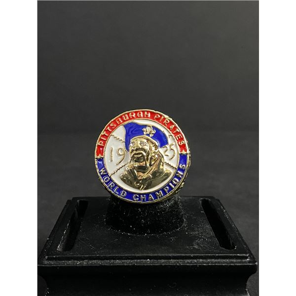 PITTSBURGH PIRATES M.L.B 1925 "MCKECHNIE" CHAMPIONSHIP REPLICA RING