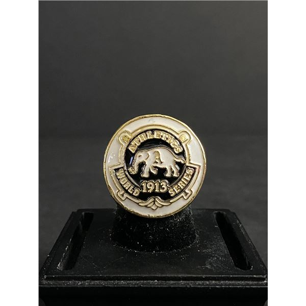 PHILADELPHIA ATHLETICS M.L.B 1913 "CHIEF BENDER" CHAMPIONSHIP REPLICA RING