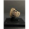 Image 3 : PHILADELPHIA PHILLIES M.L.B 1980 "SCHMIDT" CHAMPIONSHIP REPLICA RING