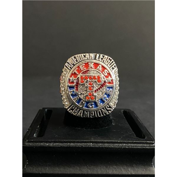 TEXAS RANGERS M.L.B 2011 CHAMPIONSHIP REPLICA RING
