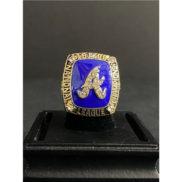 ATLANTA BRAVES M.L.B 1999 "BOONE" CHAMPIONSHIP REPLICA RING