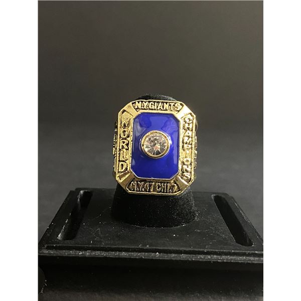 NEW YORK GIANTS N.F.L 1956 CHAMPIONSHIP REPLICA RING