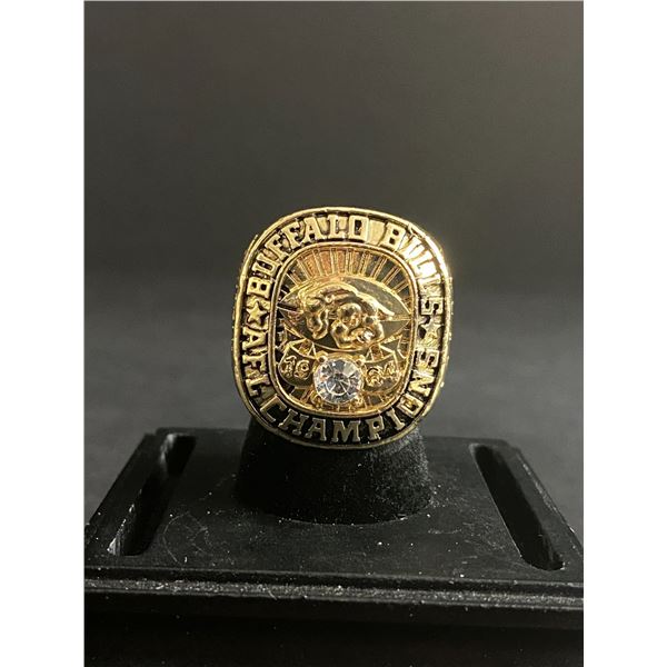 BUFFALO BILLS N.F.L 1984 "SABAN" CHAMPIONSHIP REPLICA RING