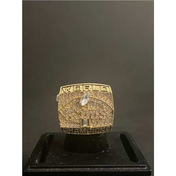 ST LOUIS RAMS N.F.L 2000 "WARNER" CHAMPIONSHIP REPLICA RING