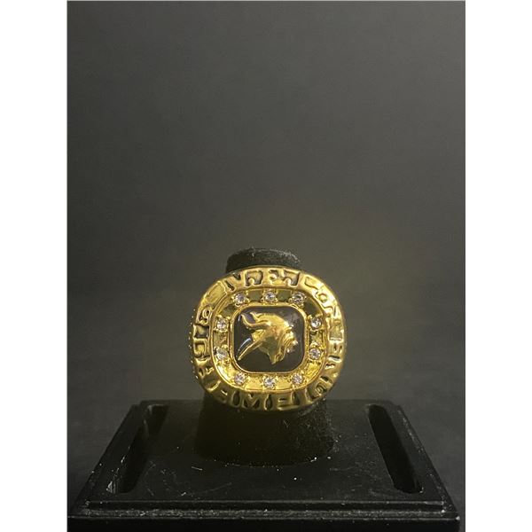 MINNESOTA VIKINGS N.F.L 1974 CHAMPIONSHIP REPLICA RING