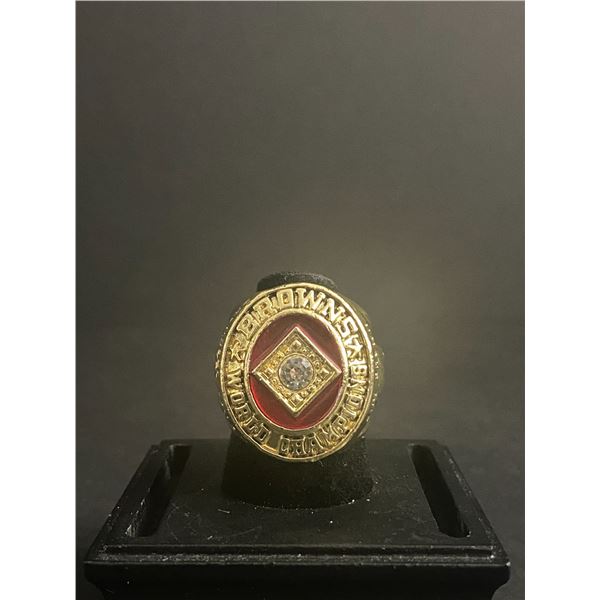 CLEVELAND BROWNS N.F.L 1964 "JIM BROWM" CHAMPIONSHIP REPLICA RING