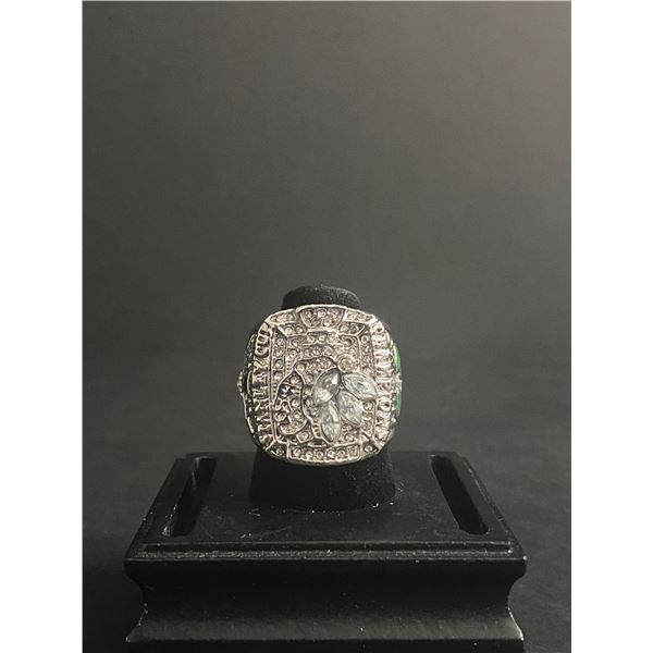 CHICAGO BLACKHAWKS N.H.L 2010 "TOEWS" CHAMPIONSHIP REPLICA RING