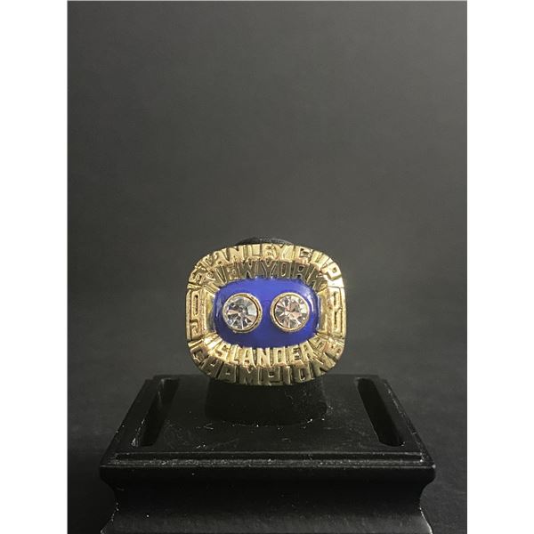 NEW YORK ISLANDERS N.H.L 1981 "BOSSY" CHAMPIONSHIP REPLICA RING