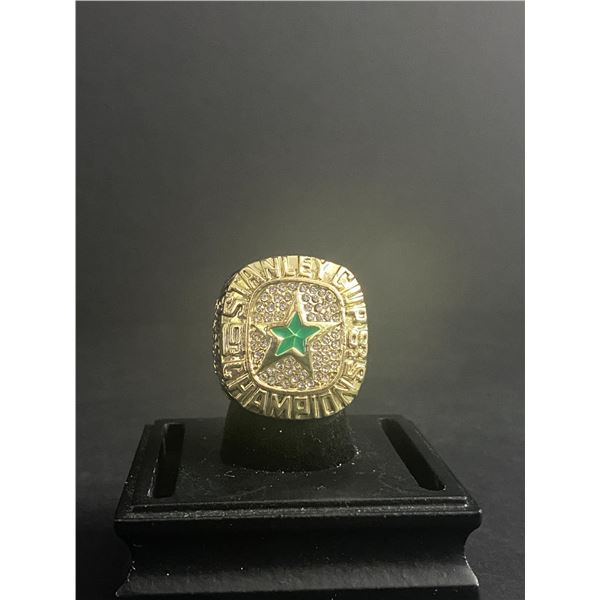 DALLAS STARS N.H.L 1999 "NIEUWENDYK" CHAMPIONSHIP REPLICA RING