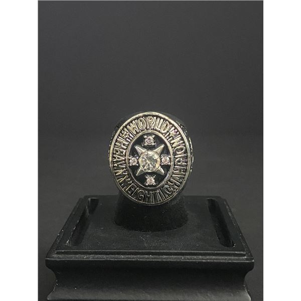 ROCKY MARCIANO HEAVYWEIGHT CHAMPION "UNDEFEATED 49-0-0" CHAMPIONSHIP REPLICA RING
