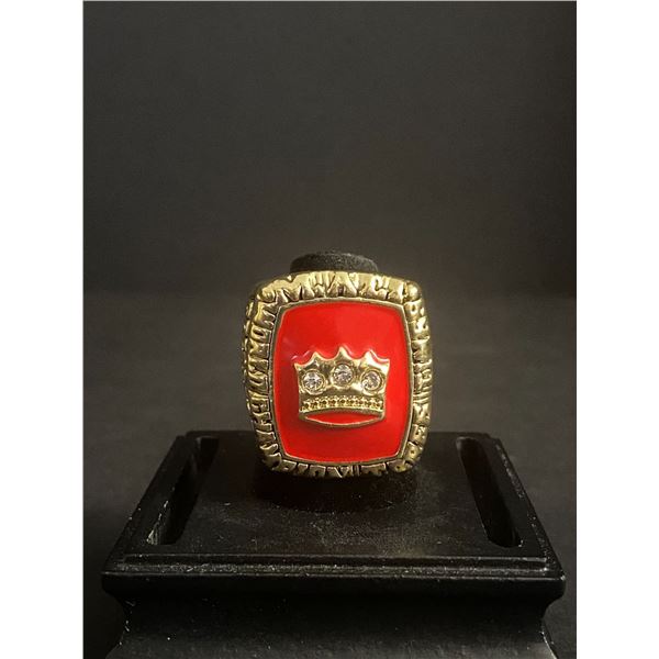 MUHAMMAD ALI HEAVYWEIGHT CHAMPION "THE GREATEST" CHAMPIONSHIP REPLICA RING