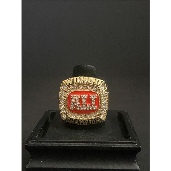 MUHAMMAD ALI HEAVYWEIGHT CHAMPION "MUHAMMAD ALI" CHAMPIONSHIP REPLICA RING
