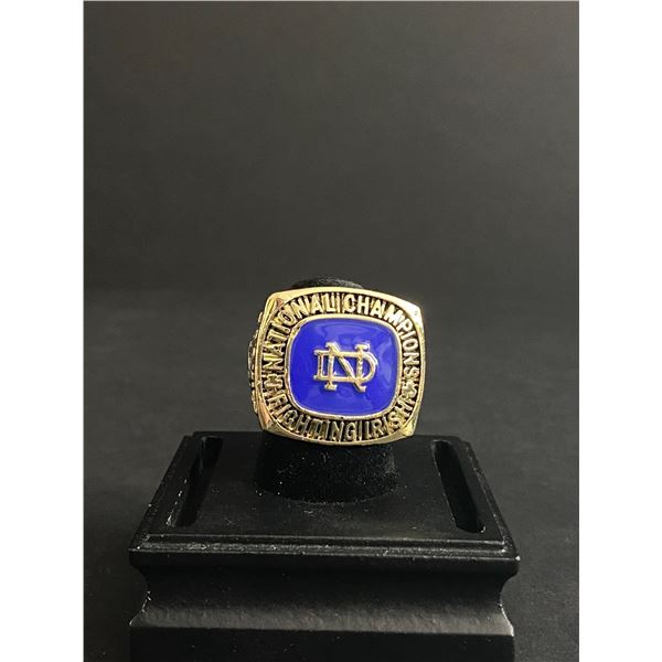 NOTRE DAME FIGHTING IRISH NATIONAL CHAMPIONS 1964 "ROCKNE" NATIONAL CHAMPIONSHIP REPLICA RING