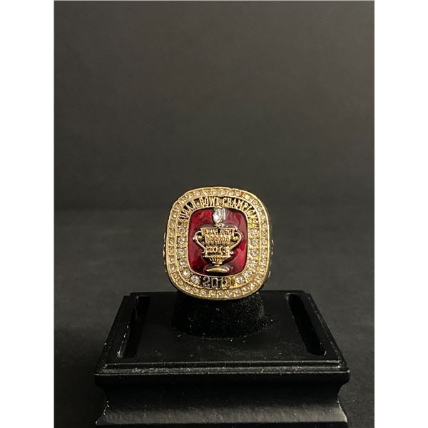 LOUISVILLE CARDINALS CHAMPIONS 2013 "STRONG" CHAMPIONSHIP REPLICA RING