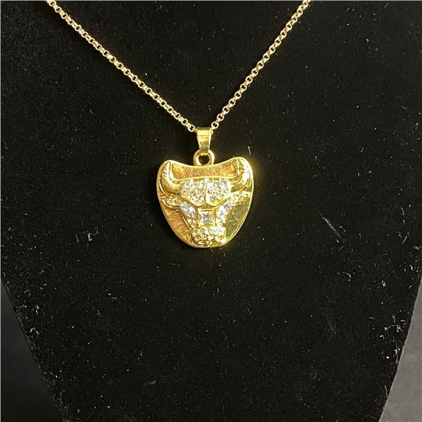 CHICAGO BULLS 1997 N.B.A CHAMPIONSHIP NECKLACE