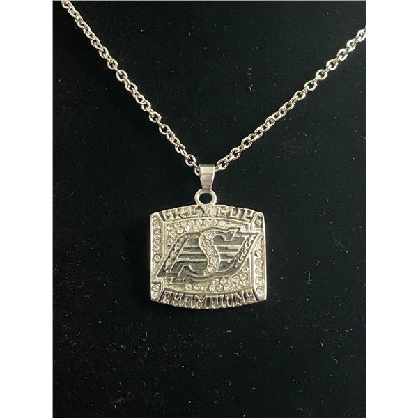SASKATCHEWAN ROUGHRIDERS 2007 C.F.L CHAMPIONSHIP NECKLACE