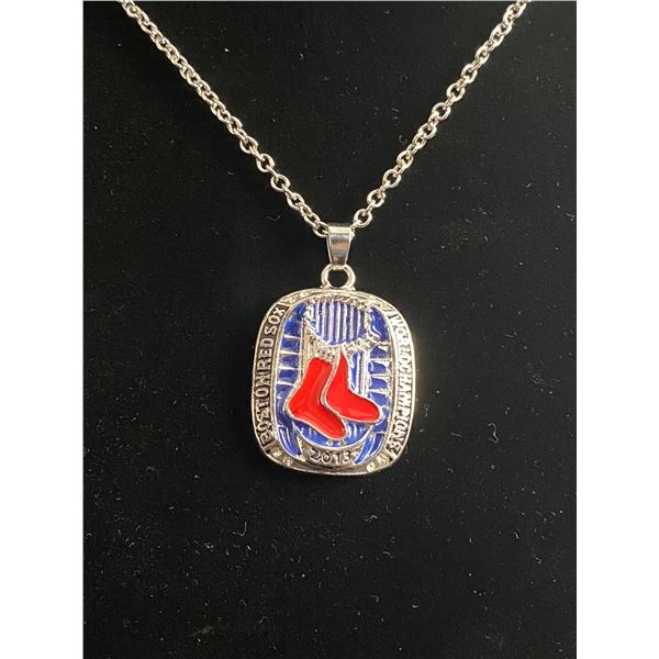 BOSTON RED SOX 2013 M.L.B CHAMPIONSHIP NECKLACE