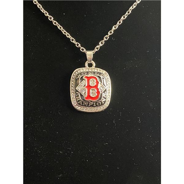 BOSTON RED SOX 2004 M.L.B CHAMPIONSHIP NECKLACE