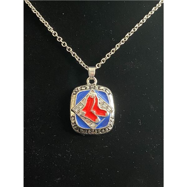 BOSTON RED SOX 2007 M.L.B CHAMPIONSHIP NECKLACE