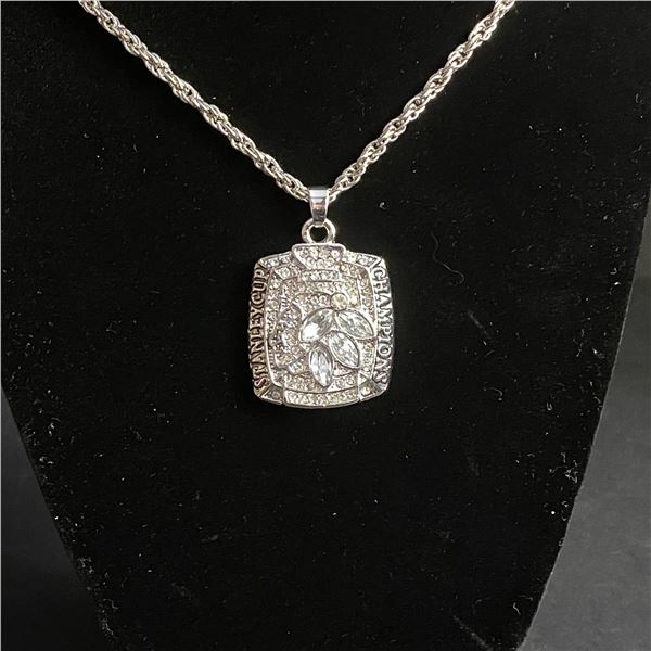 CHICAGO BLACKHAWKS 2010 N.H.L CHAMPIONSHIP NECKLACE