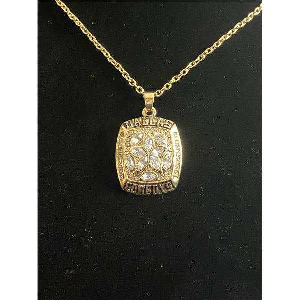 DALLAS COWBOYS N.F.L 1995 CHAMPIONSHIP NECKLACE