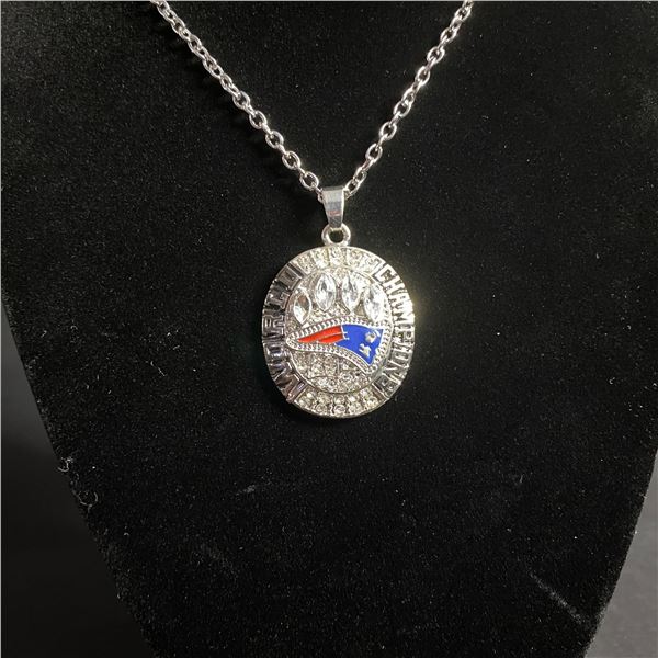 NEW ENGLAND PATRIOTS N.F.L 2014 CHAMPIONSHIP NECKLACE